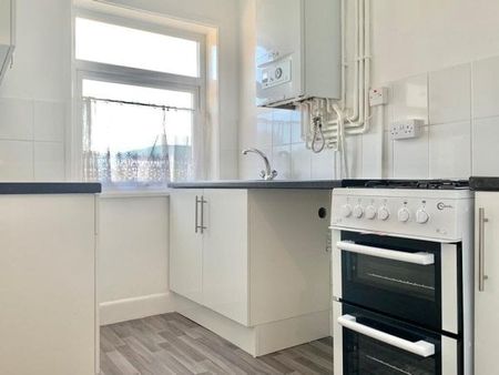 Aylen Road, Copnor - Photo 3