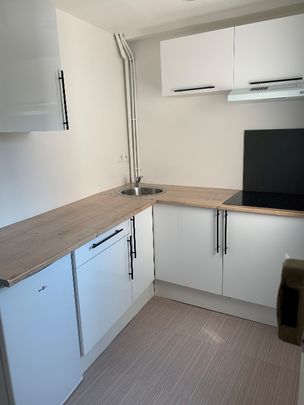 Location Appartement 1 pièce 32m² - Photo 1