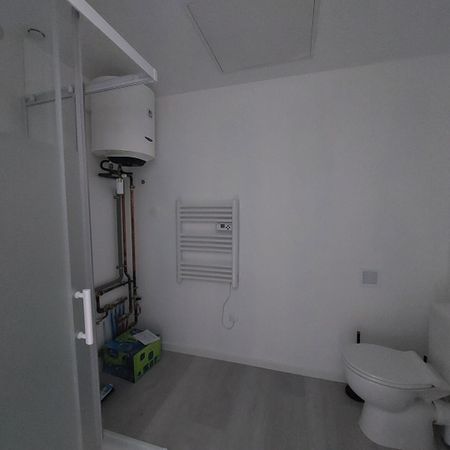 Location Appartement 1 pièce 19m² - Photo 4