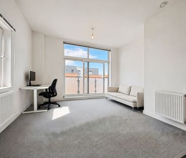 Bradley Court, 3 Knoll Road, Camberley, GU15 - Photo 2