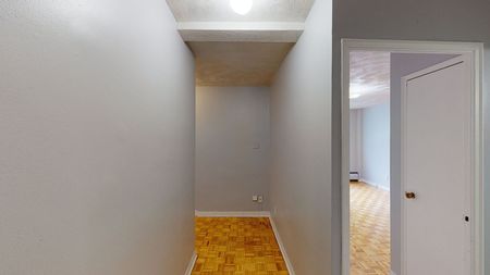 Welcome to the Sadler's Court Apartments! Beautiful Bachelors to 2-Bedroom Apartments in the Heart of Centretown! - Photo 3