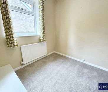 Duncroft Road, - Photo 1