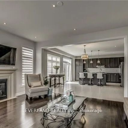 Detached Home For Lease | N9255081 - Photo 1