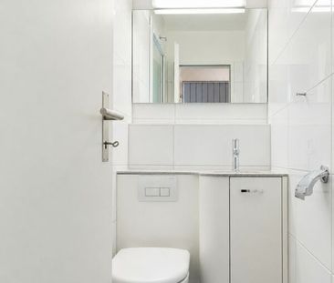 Moderne Maisonette-Dachwohnung mit originellem Grundriss - Photo 6