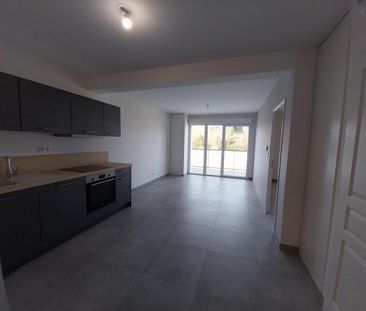 Location Appartement 2 Pièces 41 m² - Photo 3