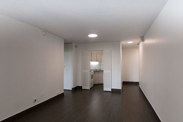 2285 Saint-Mathieu Street - Photo 1