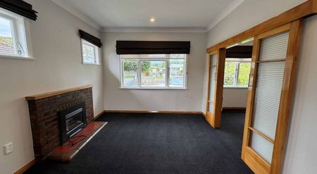 Spacious Four-Bedroom Home – A Must-See! - Photo 3