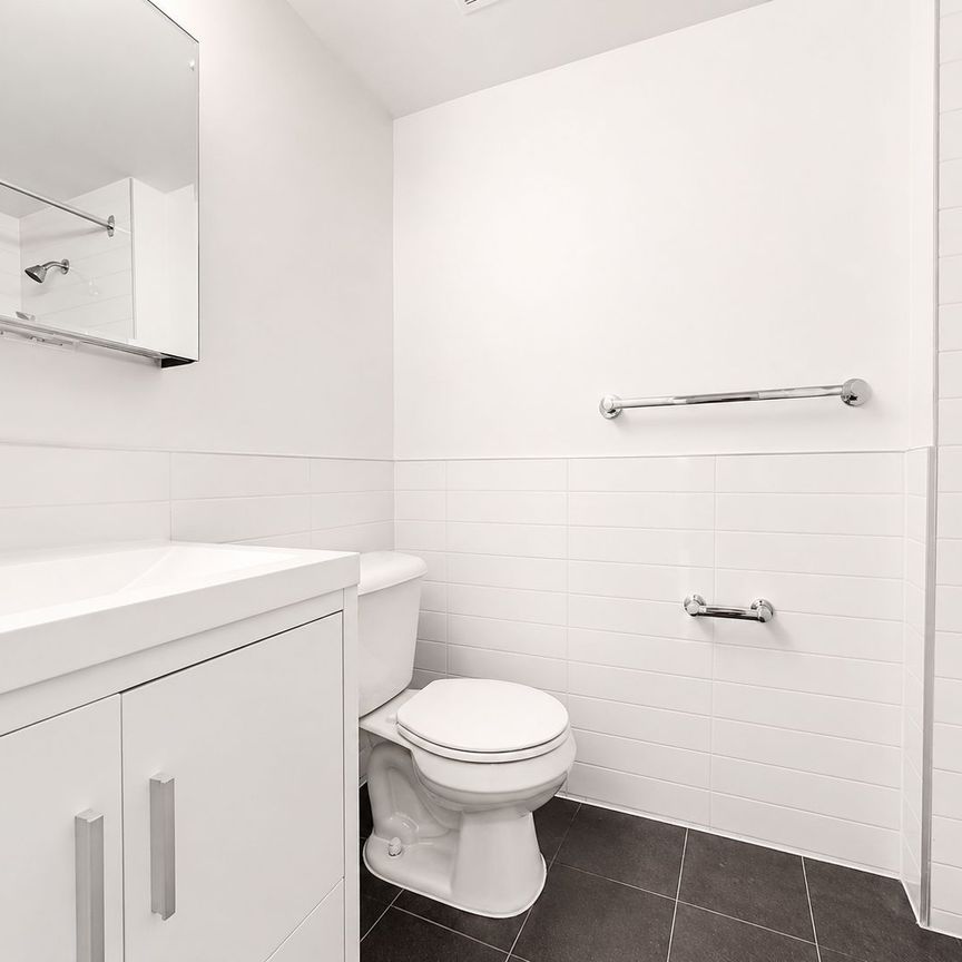 For Lease - 10 Shallmar Boulevard Unit# 503, Toronto, Ontario - Photo 1