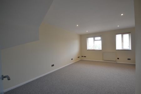 Jasmin Road, Epsom, Surrey, KT19 9EA - Photo 3