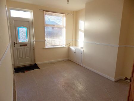 2 bed terraced to rent on Ilkeston, Green Lane, DE7 - Photo 4