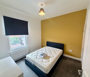 Monks Road, Coventry - Close to City Centre - Photo 2