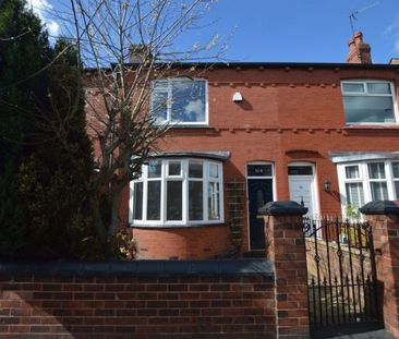 3 Bedroom Terraced House - Photo 1