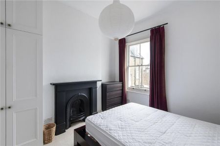 3 bedroom end of terrace house to rent - Photo 3