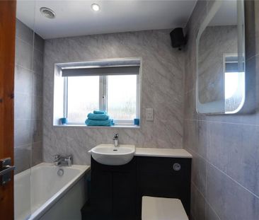 2 bedroom bungalow to rent - Photo 4