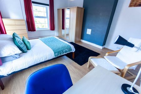 5 bedroom semi-detached house to rent - Photo 5