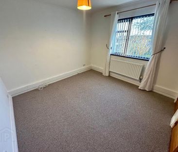 9a Barna Square, Rathcoole, Newtownabbey, BT37 9BY - Photo 3