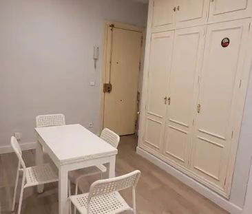 Apartamento de alquiler en Rodríguez San Pedro, Gaztambide - Photo 1