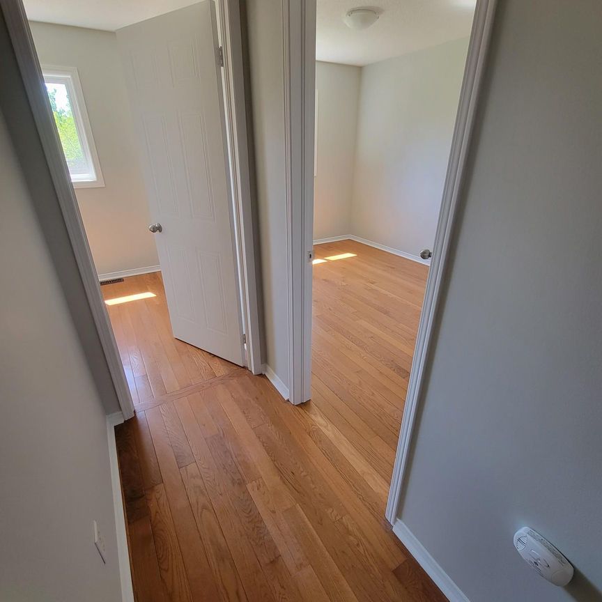 For Lease - 40 Nicholson Drive Unit# Upper, Barrie, Ontario - Photo 1