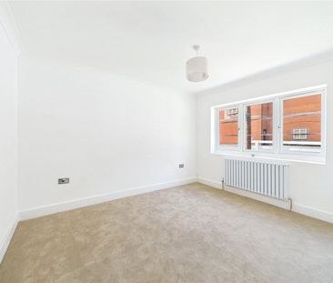 Albert Street, Fleet, Hampshire, GU51 - Photo 2