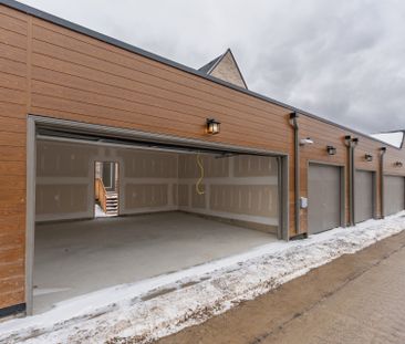 For Lease - 18 Grn Grdns Boulevard, Toronto, Ontario - Photo 6