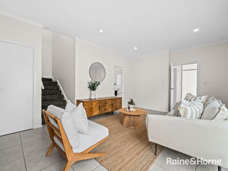 Coastal Living with Stunning Ocean & Hill Views plus large solar system - Photo 4