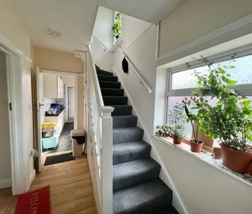 4 bed semi-detached house to rent in Ruislip Road East, Greater Lon... - Photo 3