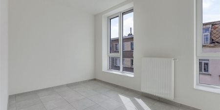 Appartement te huur in Antwerpen voor € 1.975 met 3 slaapkamers - Photo 4