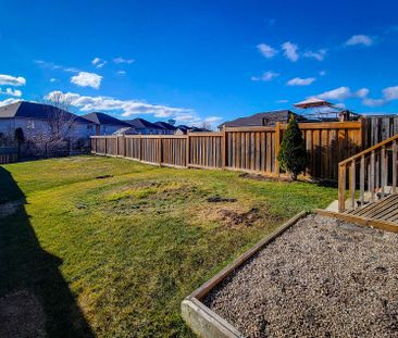 For Lease - 33 Fairgrounds Drive, Hamilton, Ontario - Photo 6