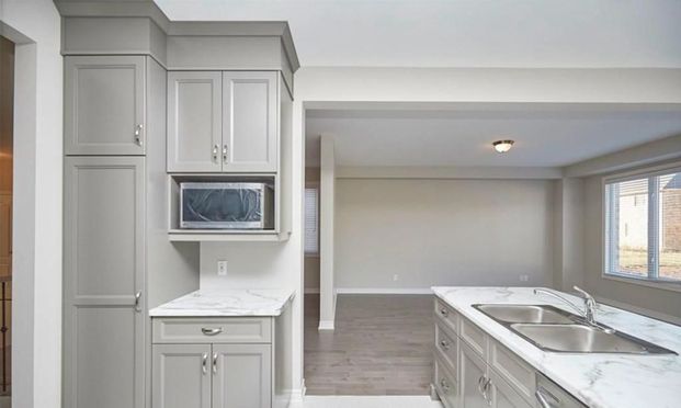 For Lease - 7563 Oldfield Road, Niagara Falls, Ontario - Photo 1