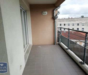 Location Appartement 4 pièces 88m² BOURG EN BRESSE 01000 - Photo 6