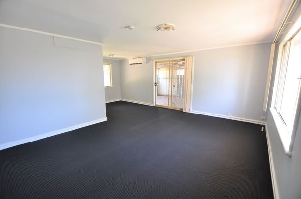 LOCATION LOCATION LOCATION - 4x1 Cooke Point Home - Photo 1
