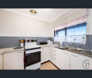 5/6 Leslie Street, Dudley Park, WA 6210 - Photo 2