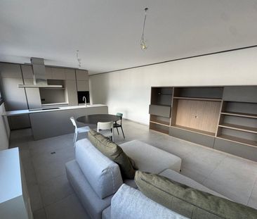 Moderno 2,5 con terrazza subito disponibile anche arredato - Photo 2