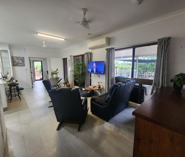 Luxurious Oasis in Mundingburra - Photo 3