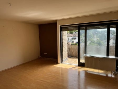 EITORF, schöne 3-Zimmerwohnung, ca. 70 m² Wfl., Balkon, zentrale Lage, Keller, Gäste-WC + Stellplatz - Foto 4