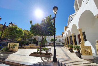 REf 15868 – ** Seasonal Rental ** Live in the heart of Los Boliches, Fuengirola ** AVAILABLE FROM SEPTEMBER 2025 UNTIL JUNE 2026**