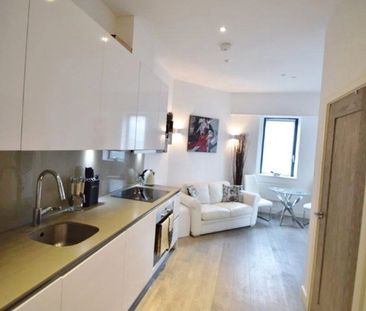 Wellington Street, Slough,SL1 - Photo 4