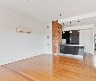 Wonderful West Hobart Home - Photo 1