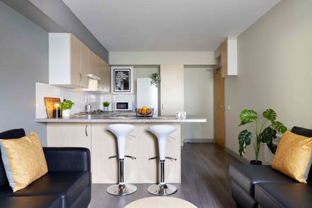 1 bedroom private hall to rent - Photo 2