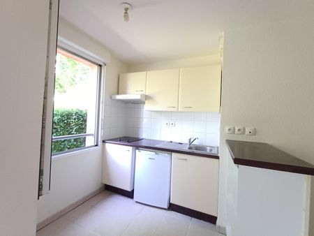 location Appartement T2 DE 42.17m² À GRENADE SUR GARONNE - Photo 2
