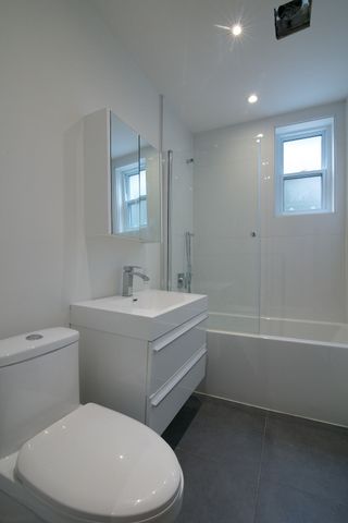 2105 Chomedey Street - Photo 5