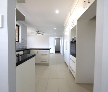 Freshly Renovated Family Home With Pool - Photo 4