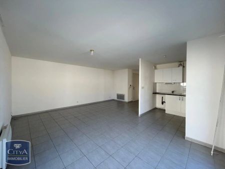 Appartement à louer 3 pièces 69.62m² - Photo 2