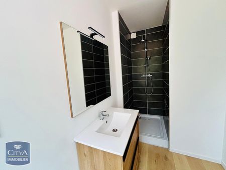 Location Maison 4 pièces 70m² MERVILLE 59660 - Photo 3