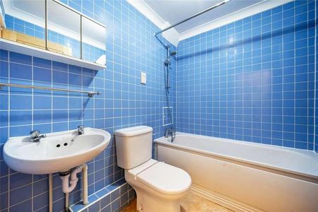 Three Cups Yard, Sandland Street, Bloomsbury, London, WC1R - Photo 4