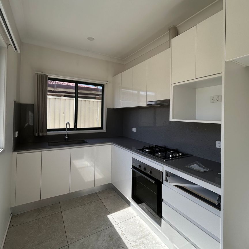 Neat & Tidy Two Bedroom Granny Flat - Photo 1