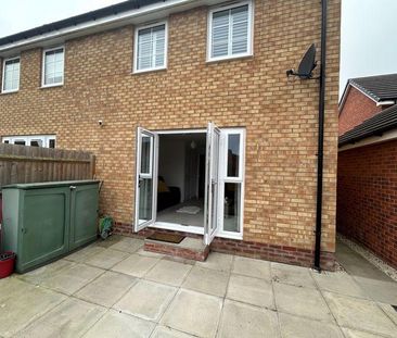 3 bedroom semi-detached house to rent - Photo 6