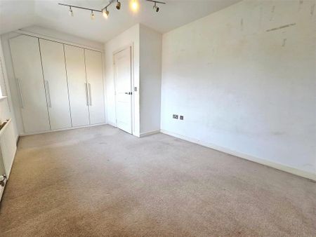 3 bedroom townhouse to rent - Photo 4