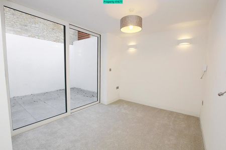 3 bedroom ground floor maisonette to rent - Photo 5