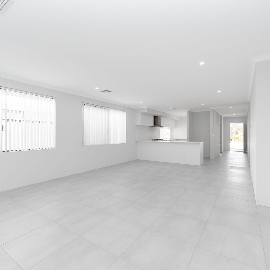 13 Mannikin Way, Maddington - Photo 1